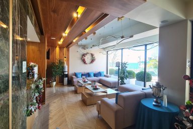 Лучезарный 211 10